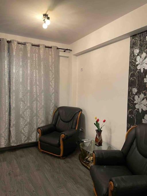 Garsoniera Militari Residence Chiajna 외부 사진